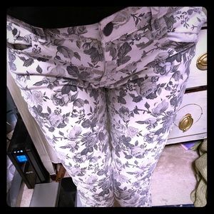 XXI Premium Denim Floral Jeans